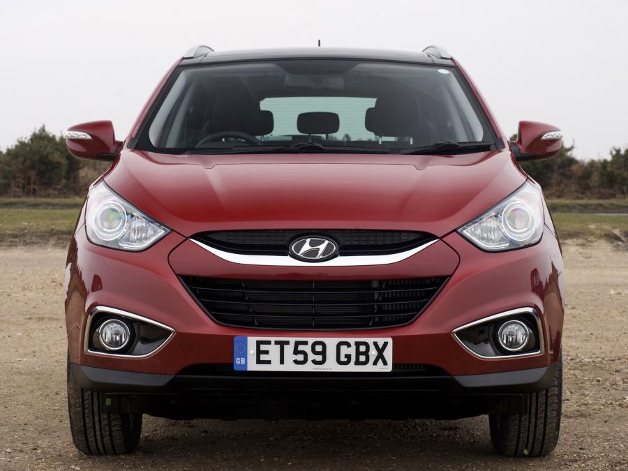  Hyundai ix35 2010 года  (UK) (фото 4 из 22)